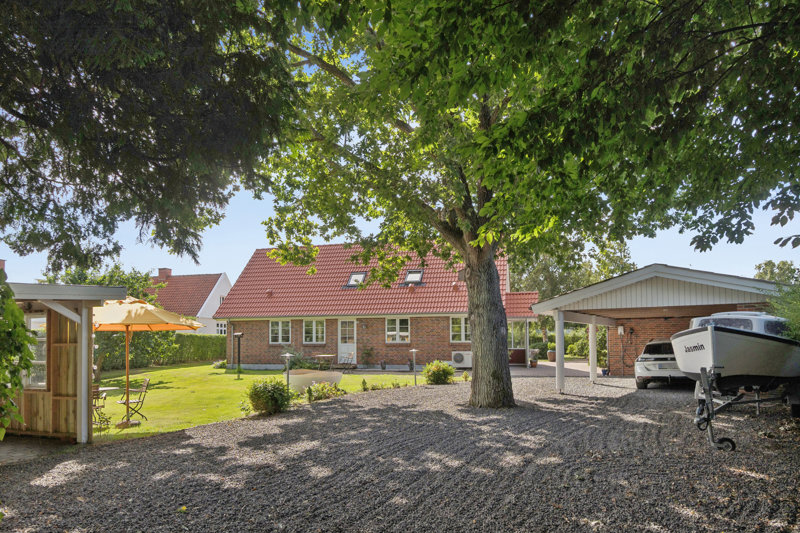 Property image number 3