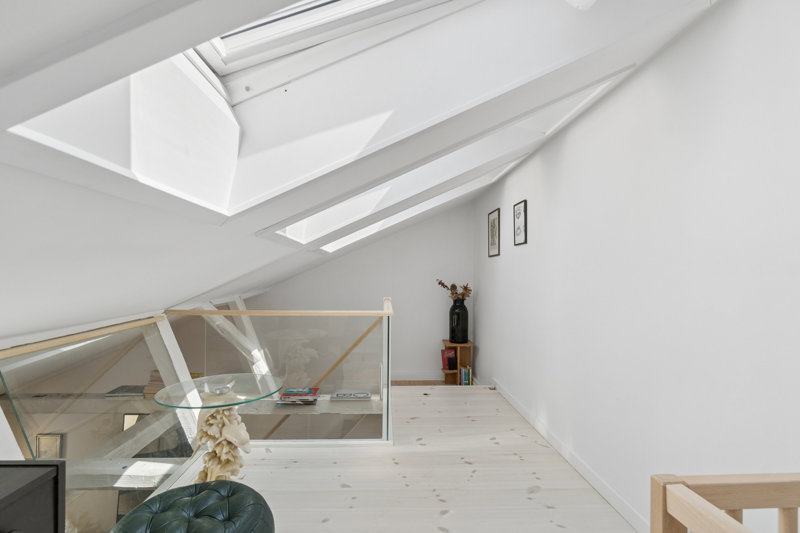toggle-gallery-image