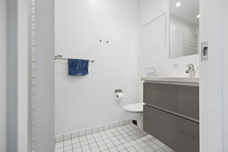 toggle-gallery-image