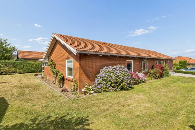Property image number 1
