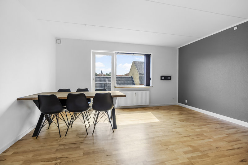Property image number 3