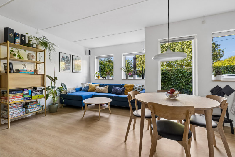 Property image number 2