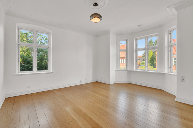 Property image number 8