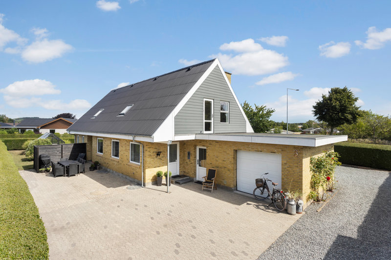Property image number 1