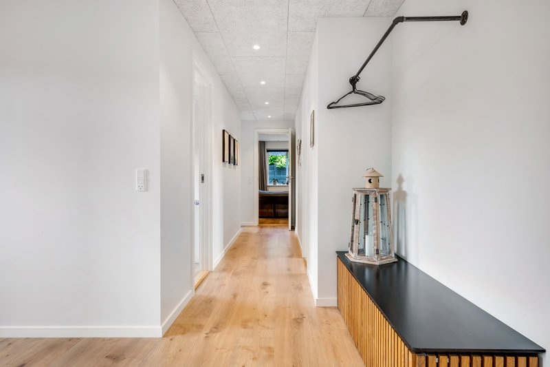 toggle-gallery-image
