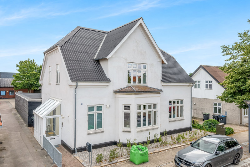 Property image number 1