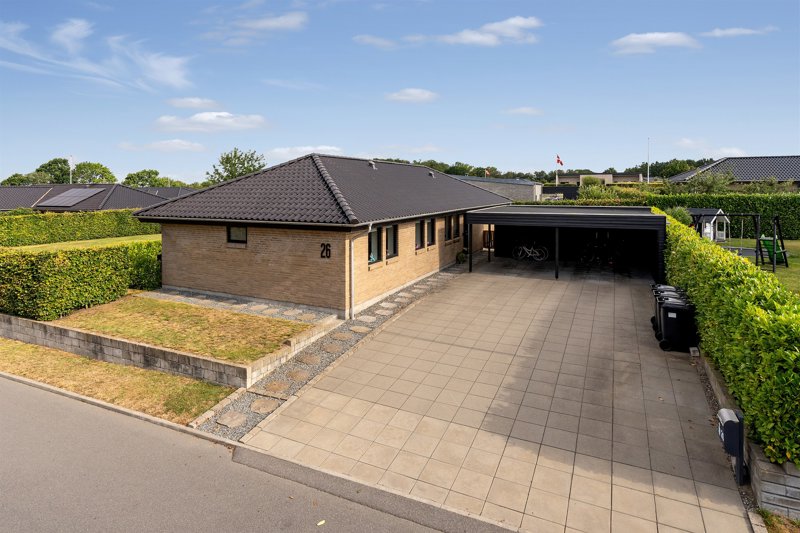Property image number 2