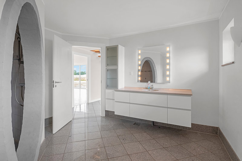 Property image number 9