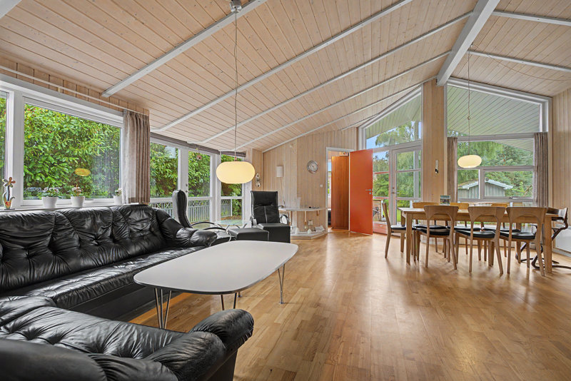 Property image number 2