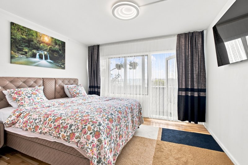 Property image number 3