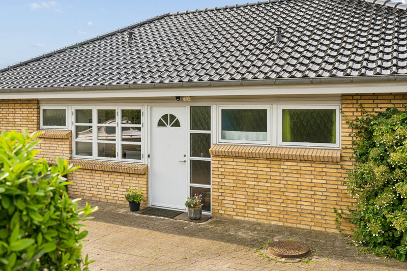 Property image number 2