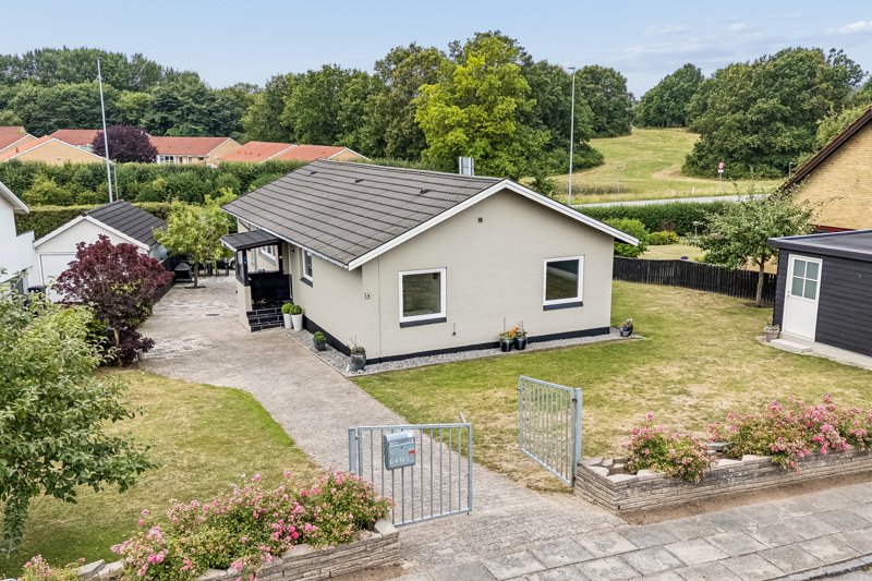 Property image number 1