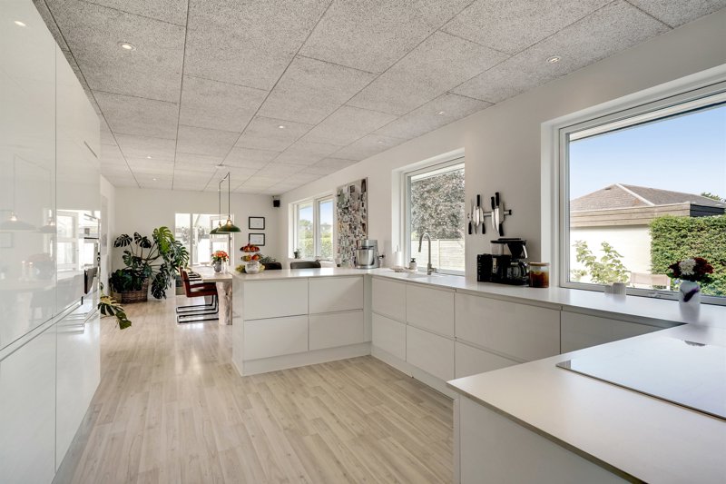 Property image number 2