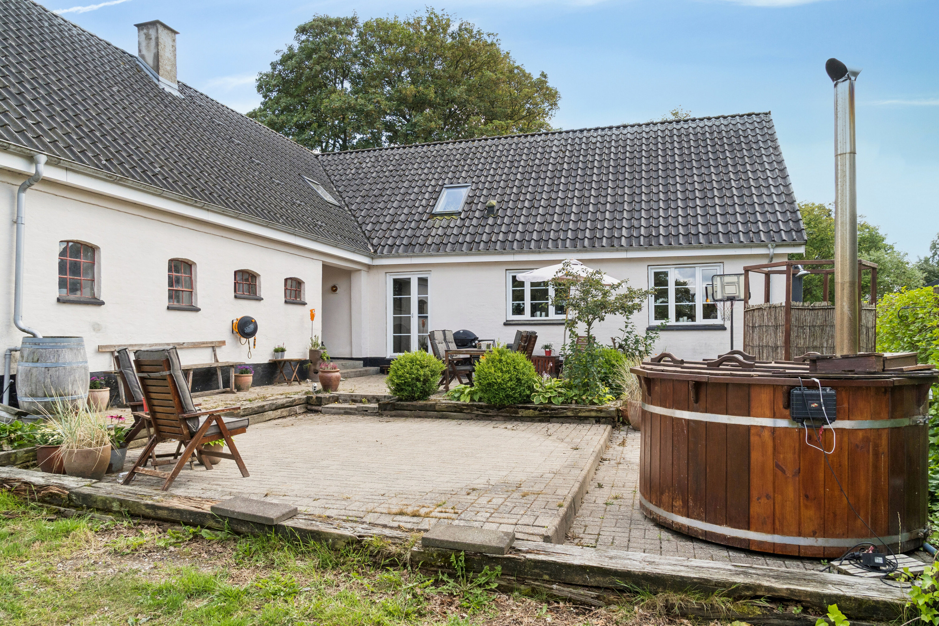 Villa på St.Ajstrupvej 34 9240 Nibe.