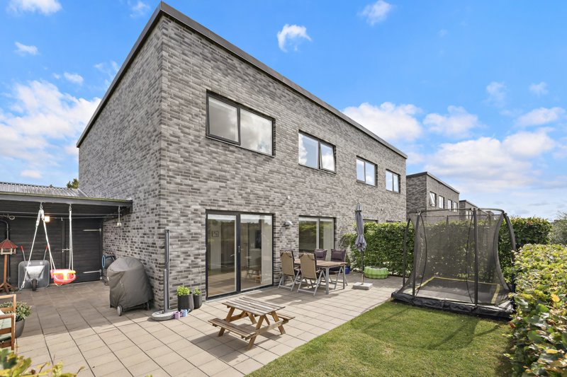 Property image number 1