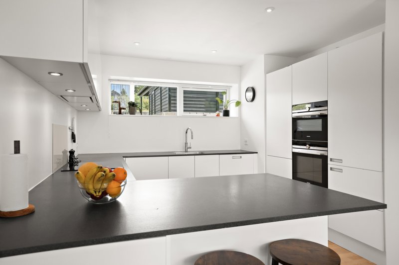 Property image number 2