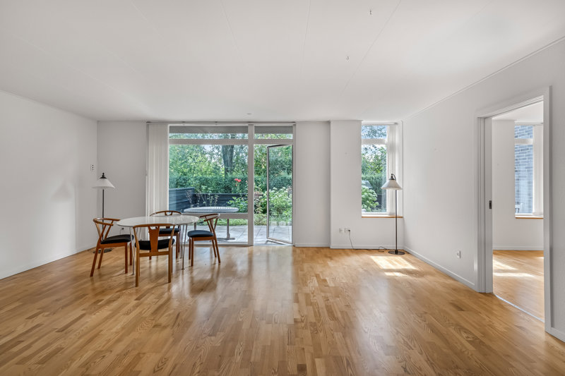Property image number 8