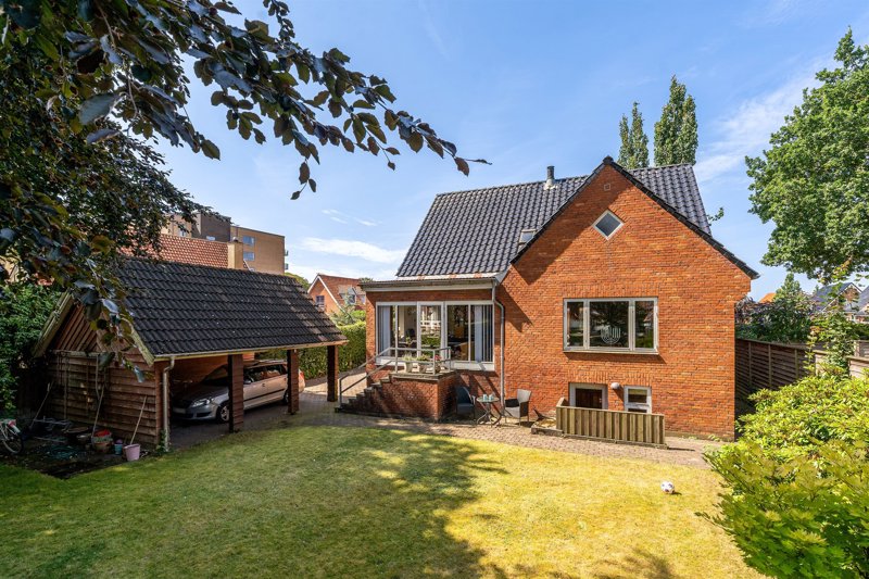 Property image number 2