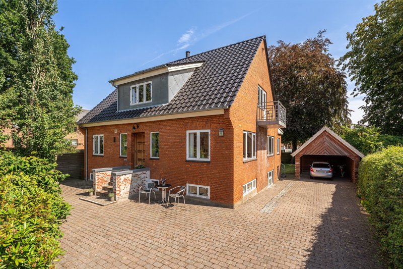 Property image number 1