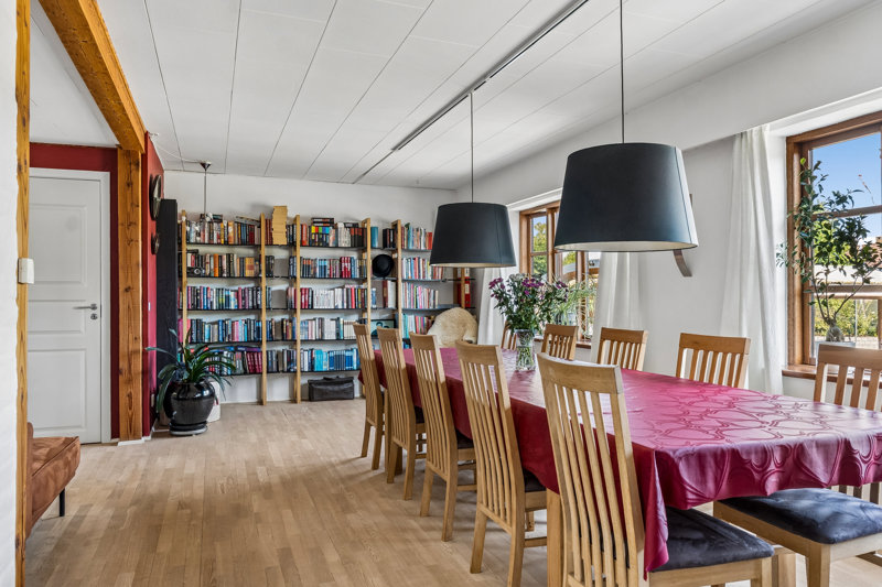 Property image number 8