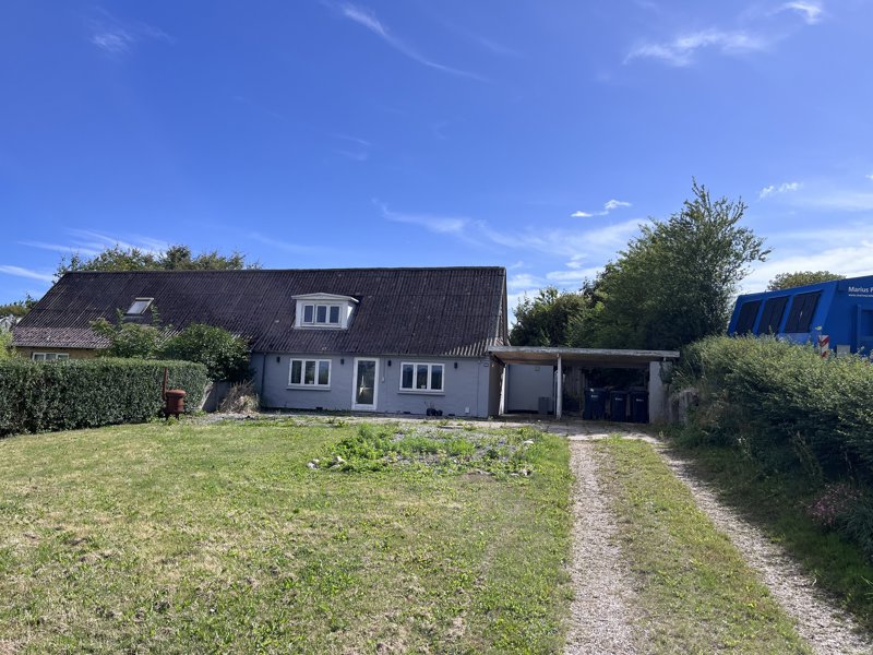 Property image number 2
