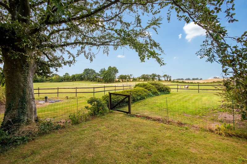 Property image number 3