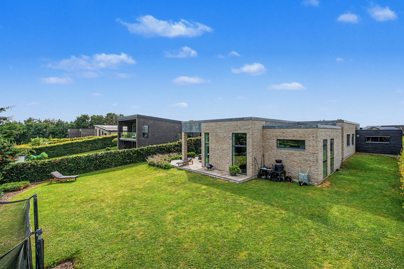 Property image number 2