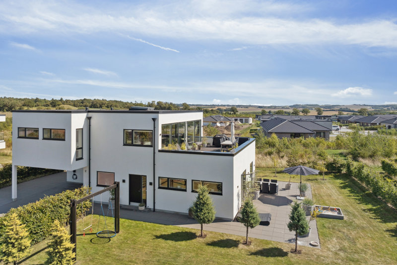 Property image number 2