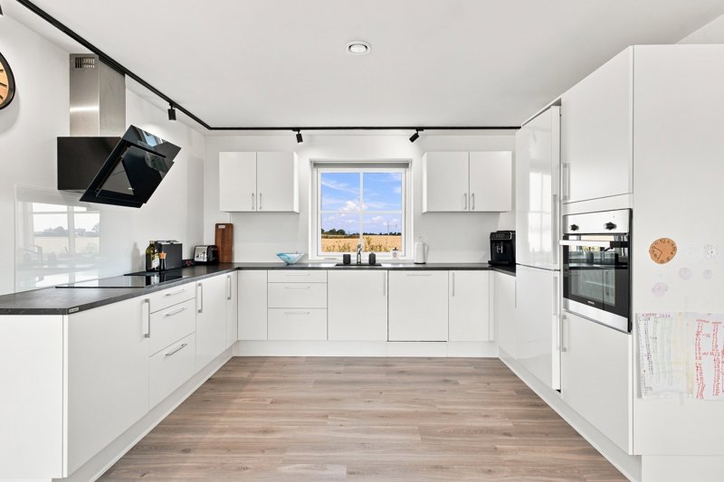 Property image number 2