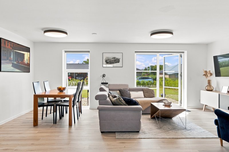 Property image number 6