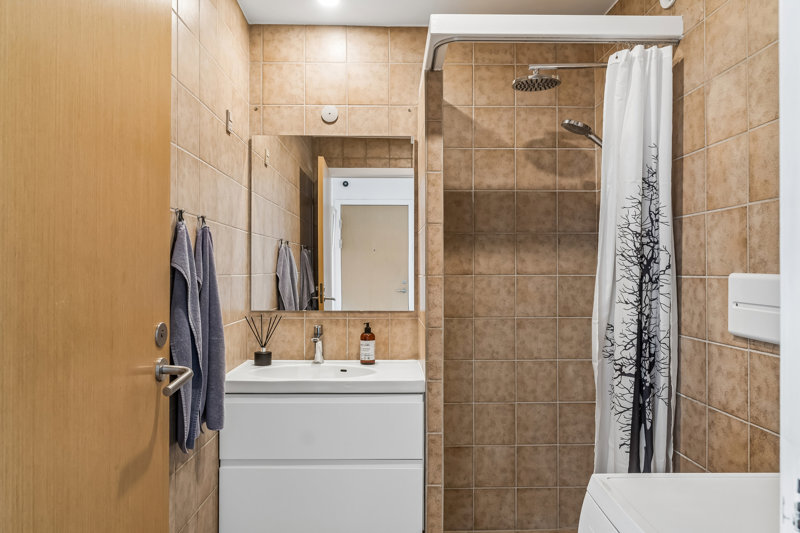 Property image number 8