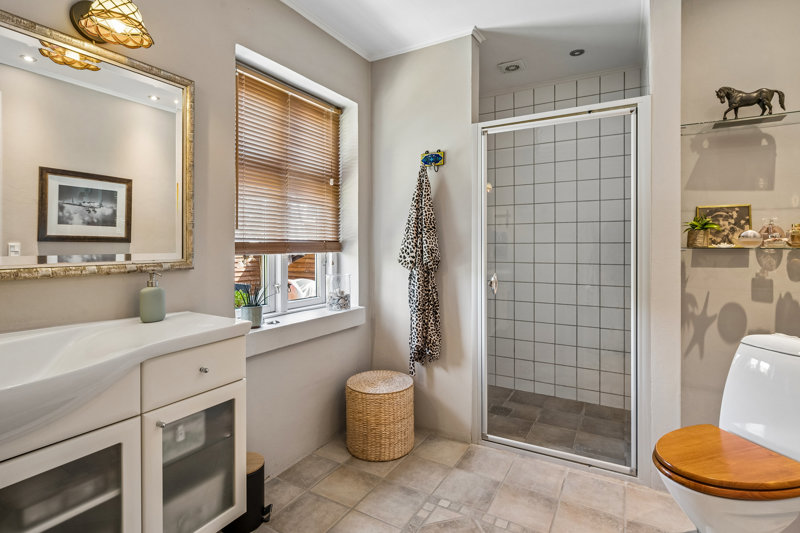 Property image number 9