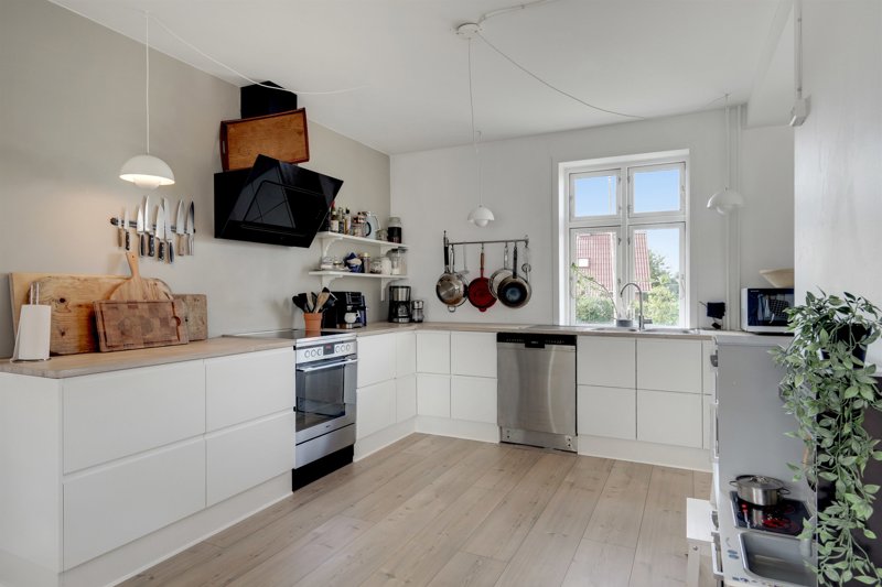 Property image number 2