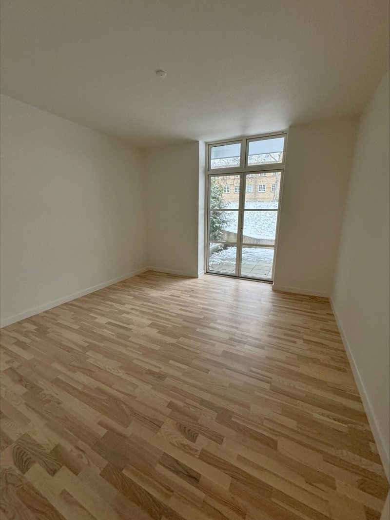 Property image number 8