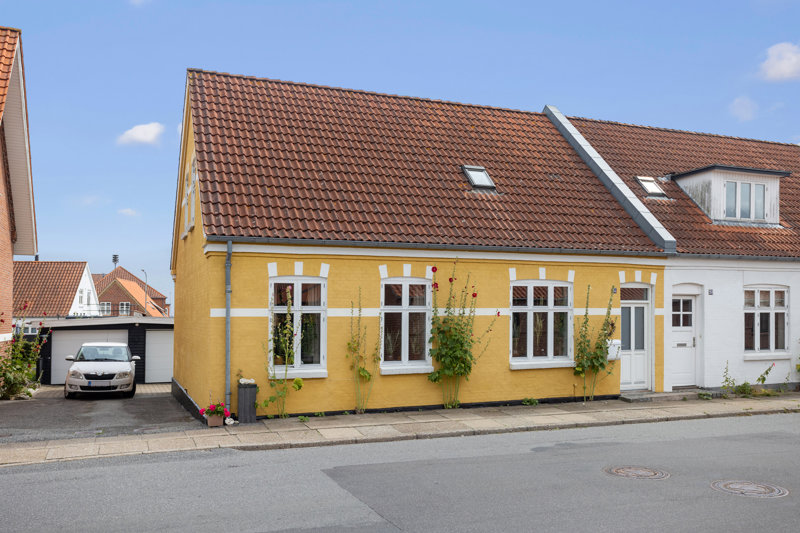 Property image number 1