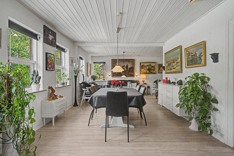 Property image number 2