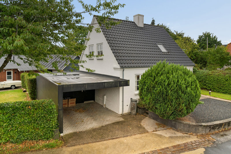Property image number 1