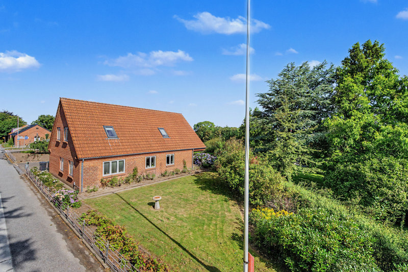 Property image number 2