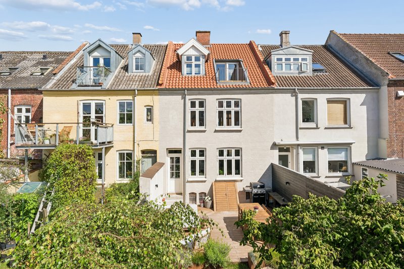 Property image number 2