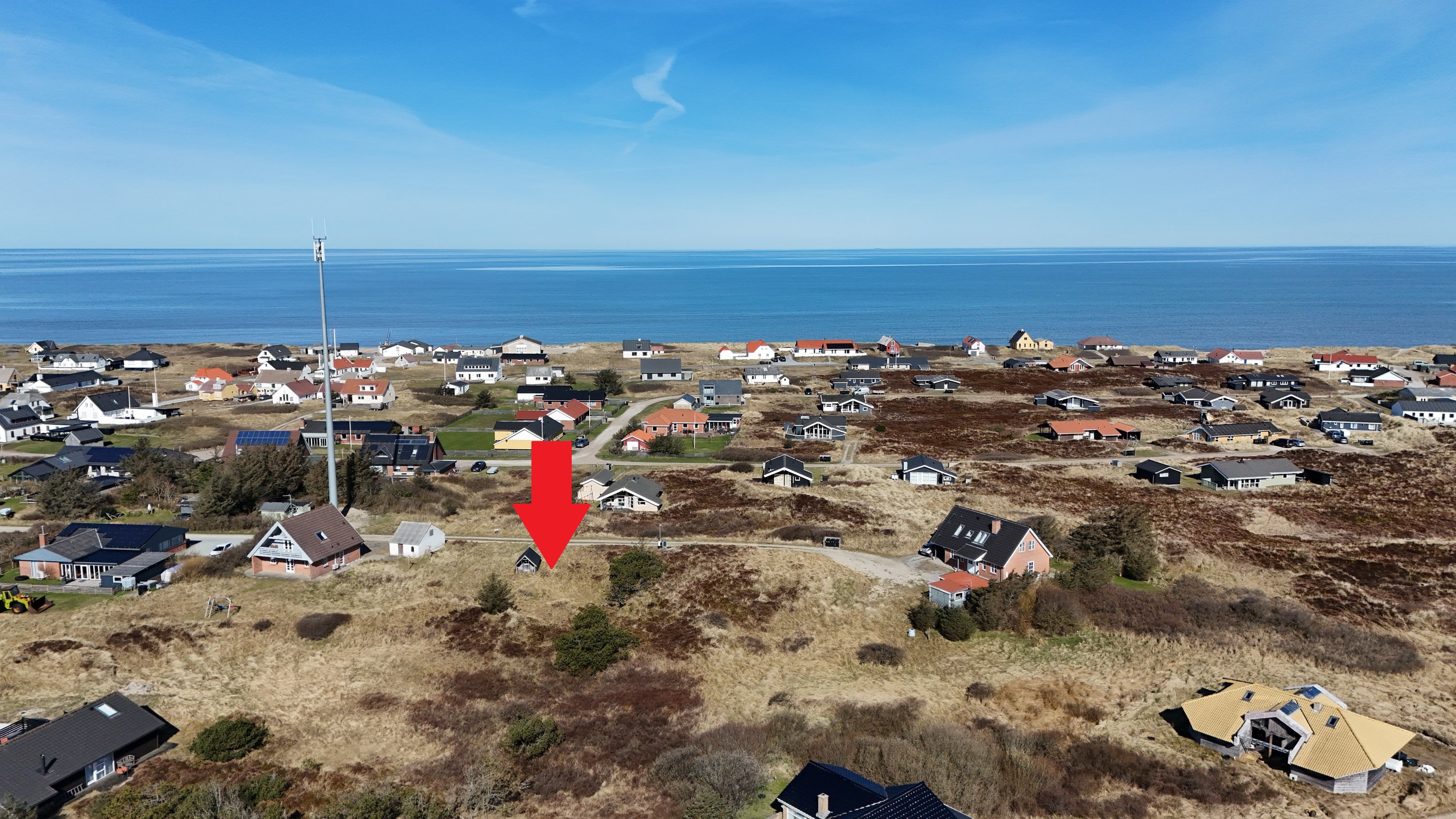 Land, 900 m²