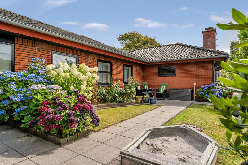 Property image number 2