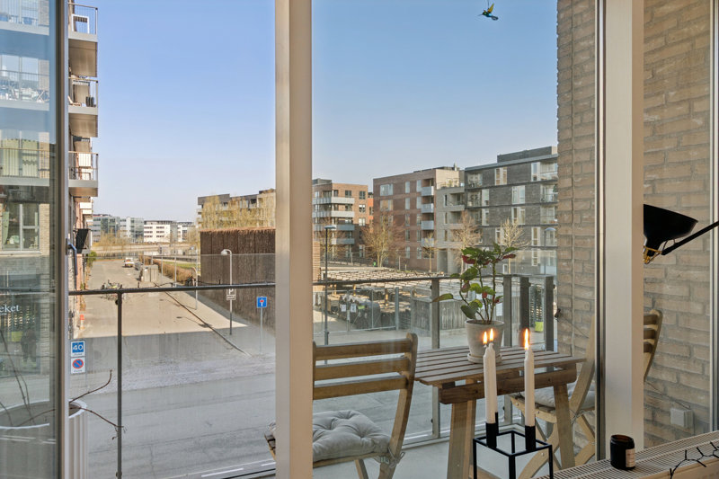 toggle-gallery-image