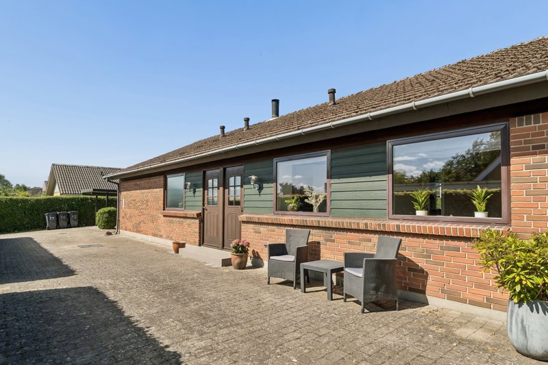 Property image number 2
