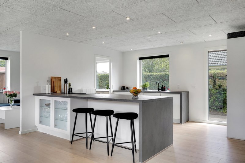 Property image number 2