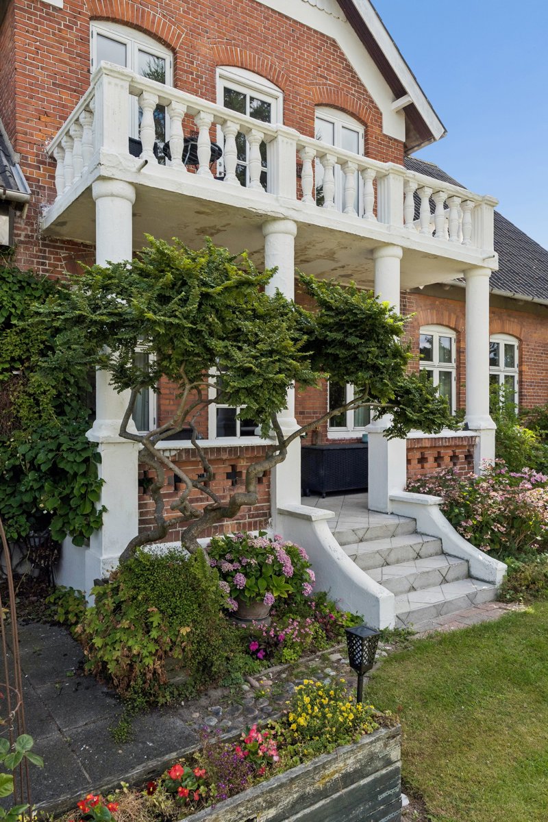 Property image number 2