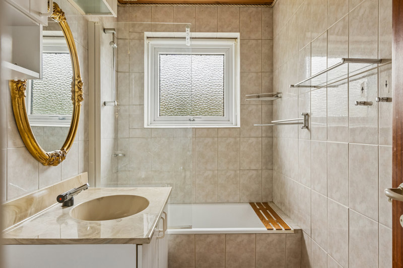 Property image number 8