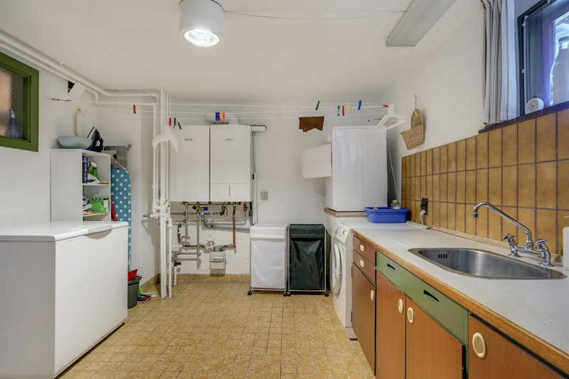Property image number 8