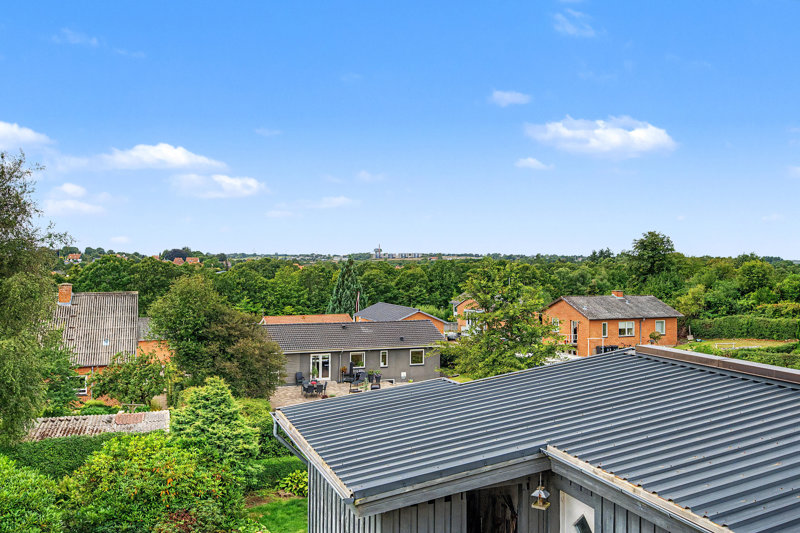 Property image number 2
