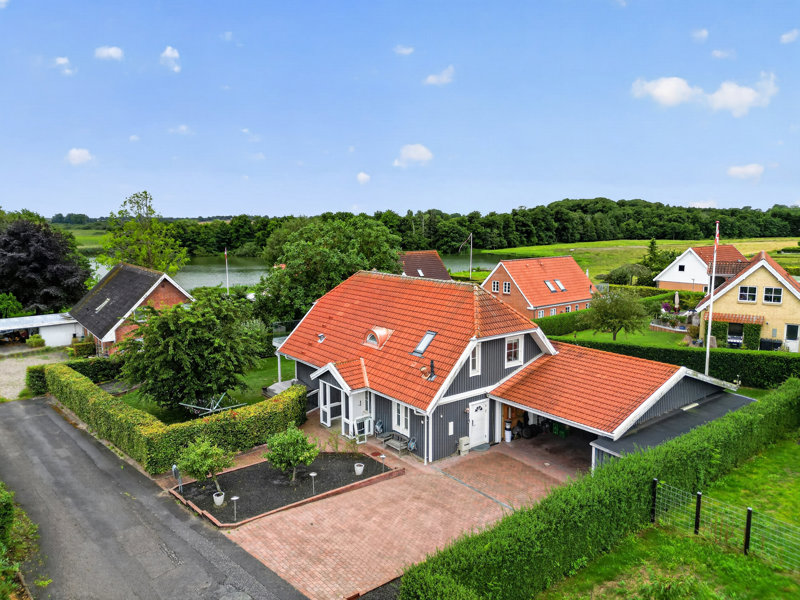 Property image number 1