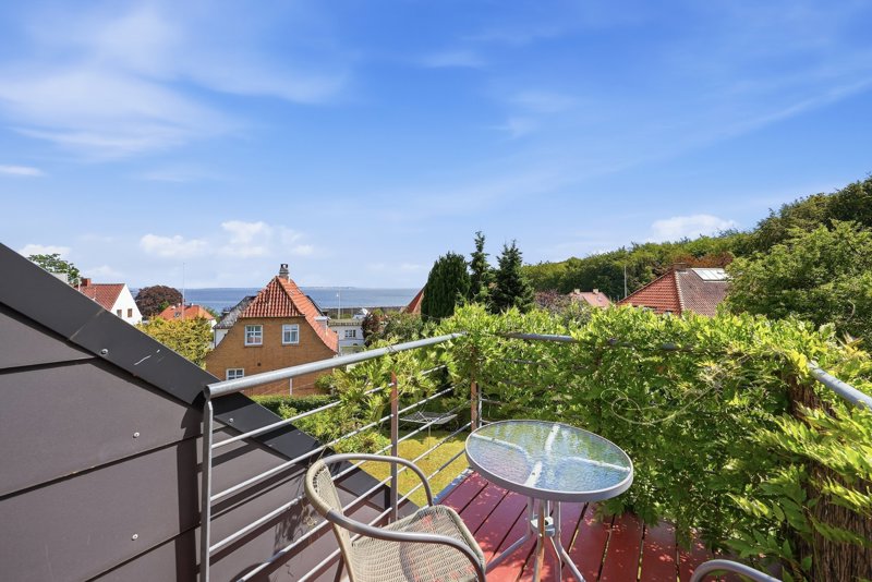 Property image number 2